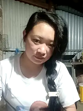 Snapshot of LyZii2k7 chatting on November 2025 03:28:02 PM LyZii2k7 online show from November 2025 03:28:02 PM