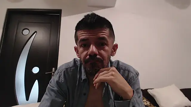 Dale E online show from November 2025 06:44:01 AM