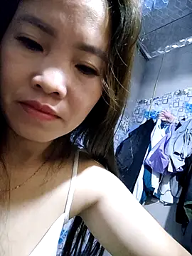 Snapshot of Site-loe chatting on November 2025 10:51:01 PM Site-loe online show from November 2025 10:51:01 PM