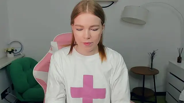 LavetaShiroma online show from December 2025 08:16:02 PM