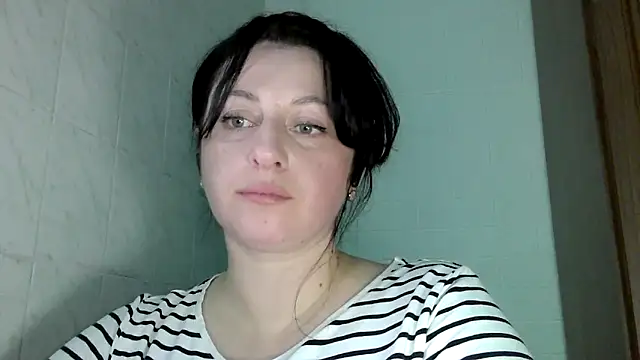 MelinaAx online show from April 2026 07:52:01 PM