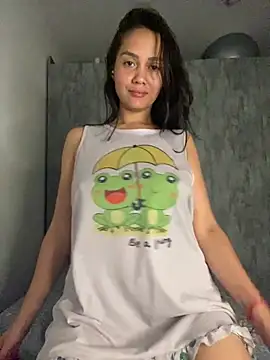 carolsapequinha online show from March 2026 11:05:02 AM