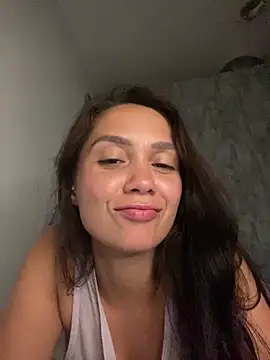 carolsapequinha online show from March 2026 12:37:01 AM