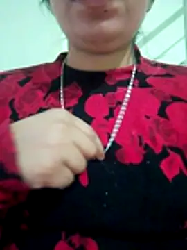 isha sharma2002 online show from November 2025 03:46:01 PM