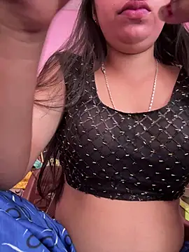 Snapshot of isha_sharma2002 chatting on May 2026 05:48:01 AM isha sharma2002 online show from May 2026 05:48:01 AM