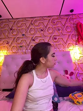 MelanyyJhonson15 online show from February 2026 02:54:01 AM