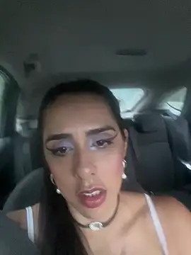 Monahliza online show from February 2026 09:55:01 PM