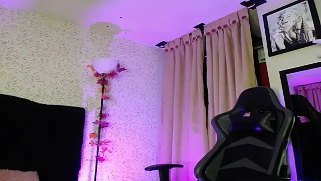 Noise Lux33 online show from November 2025 11:45:01 AM