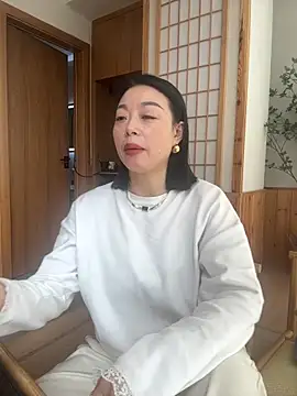 rongrong199 online show from November 2025 04:22:01 AM