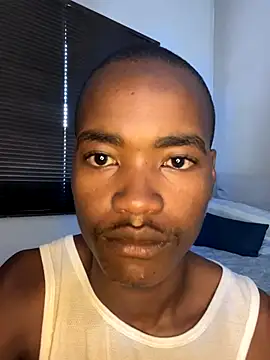 Boytoy BigD online show from November 2025 12:48:02 PM