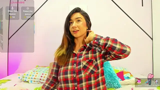 VictoriaRouge  online show from November 2025 03:49:02 AM