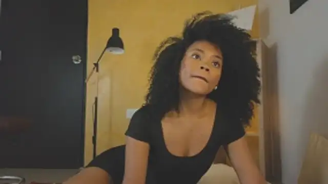 vanestraus online show from November 2025 08:12:01 PM