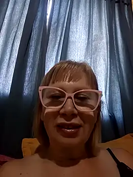 SexyMilf1211 online show from March 2026 05:28:01 PM