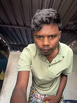 banty05 online show from December 2025 04:06:01 AM