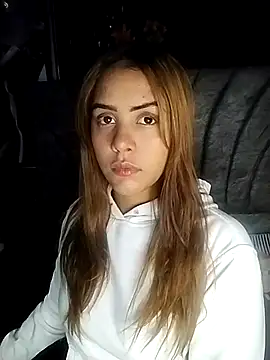 Allisongray-- online show from November 2025 09:19:02 AM