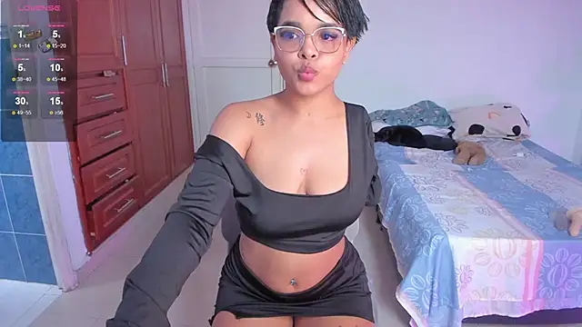 Tatiana-Jaaramillo online show from April 2026 02:42:01 PM