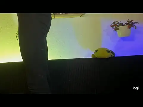 aprille15 online show from February 2026 06:14:01 PM