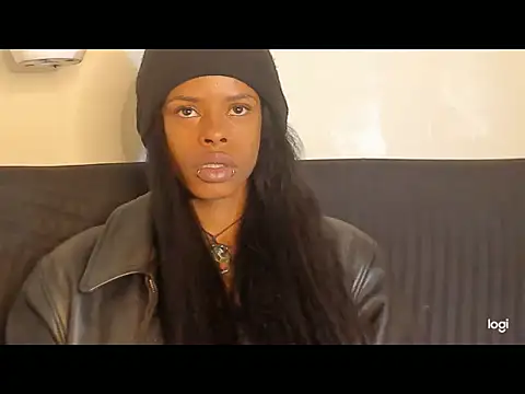 aprille15 online show from February 2026 04:15:02 PM