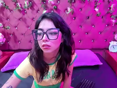  Ivy Luna online show from January 2026 09:06:02 PM