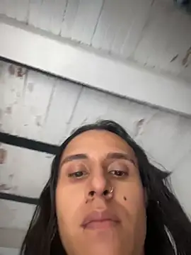 Isabella Hillss online show from March 2026 07:08:01 PM