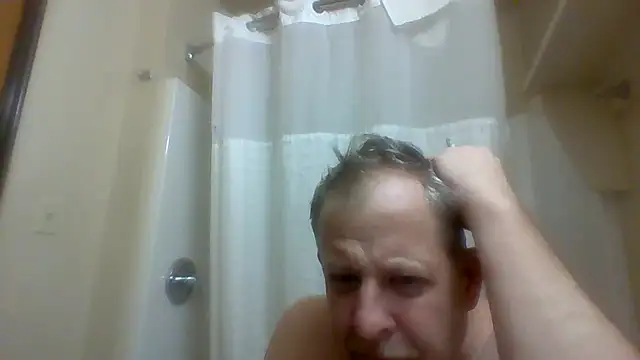 Snapshot of Mikey40wv chatting on November 2025 01:49:02 AM Mikey40wv online show from November 2025 01:49:02 AM