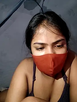 Snapshot of Red_Love_1 chatting on May 2026 03:35:02 AM Red Love 1 online show from May 2026 03:35:02 AM