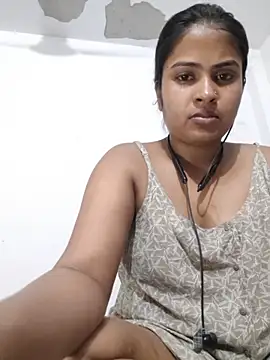 Snapshot of Red_Love_1 chatting on May 2026 05:11:01 PM Red Love 1 online show from May 2026 05:11:01 PM