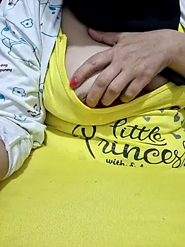 mnbvcxzqwertyuiop1235 online show from April 2026 07:52:02 PM