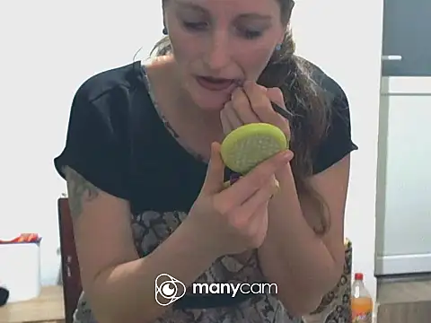 CrazyMaya39 online show from November 2025 09:25:02 PM