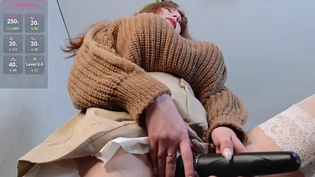 AdritVance online show from November 2025 07:44:01 AM