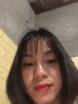 Trangbabylove online show from February 2026 01:03:01 AM