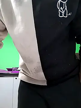 platone09 online show from November 2025 01:43:03 PM