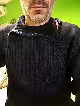 platone09 online show from December 2025 01:49:02 PM