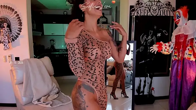 sofiasexhot online show from November 2025 12:51:02 PM