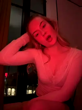 Snapshot of Josefinswe chatting on November 2025 08:07:01 PM Josefinswe online show from November 2025 08:07:01 PM