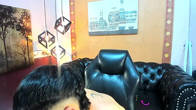 Snapshot of AROMERCURY chatting on November 2025 05:19:01 PM AROMERCURY online show from November 2025 05:19:01 PM