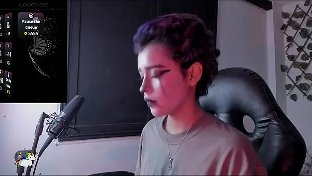 Anny Kiitty online show from February 2026 04:20:01 AM