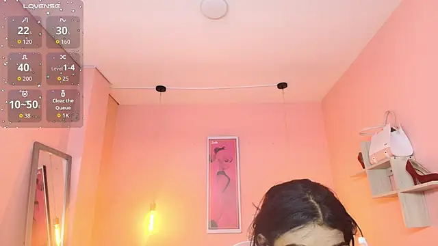 Milu carbajal x online show from December 2025 08:15:02 PM