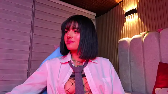 Snapshot of Milu_carbajal_x chatting on July 2026 04:19:01 AM Milu carbajal x online show from July 2026 04:19:01 AM