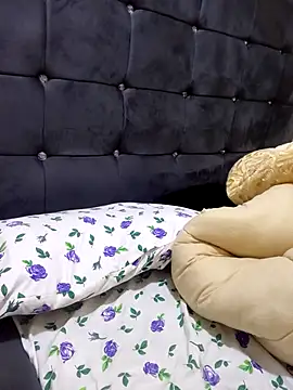 honeypot224 online show from March 2026 03:25:01 AM