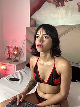 LiilithStonne online show from January 2026 01:04:01 PM