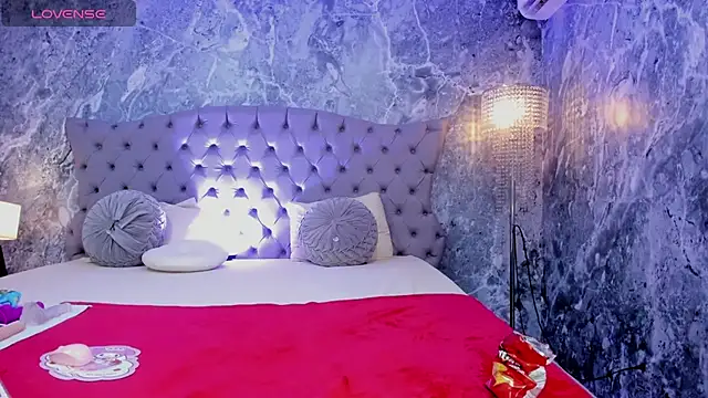 Ada Turner online show from December 2025 06:47:02 PM