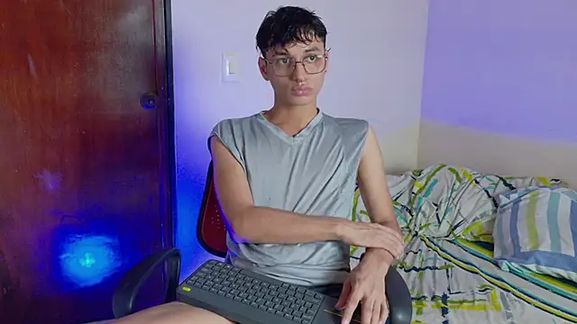 andrew dann online show from December 2025 07:10:01 PM