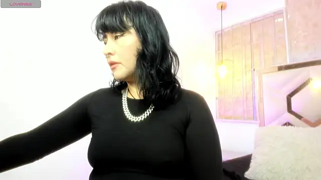 LILITH LIBELULA online show from May 2026 11:14:01 AM