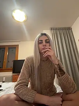 feliciafelon online show from March 2026 08:04:02 PM