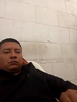 Jeison0323 online show from April 2026 07:08:02 PM