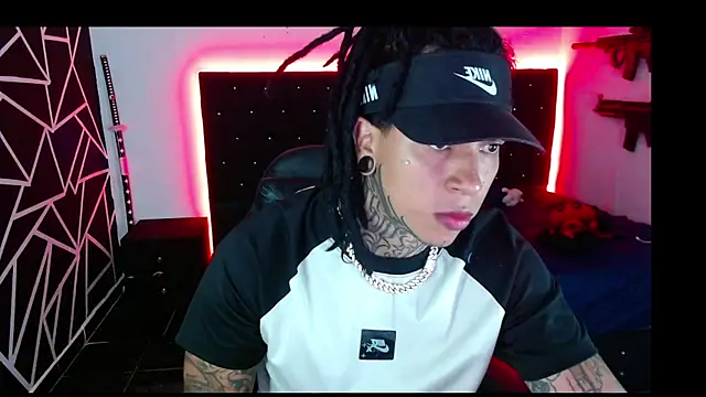 Zero-X9 online show from November 2025 09:30:02 PM