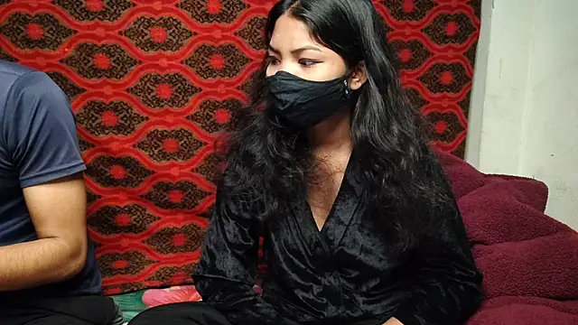 Real18sis sex sis online show from December 2025 11:39:02 AM