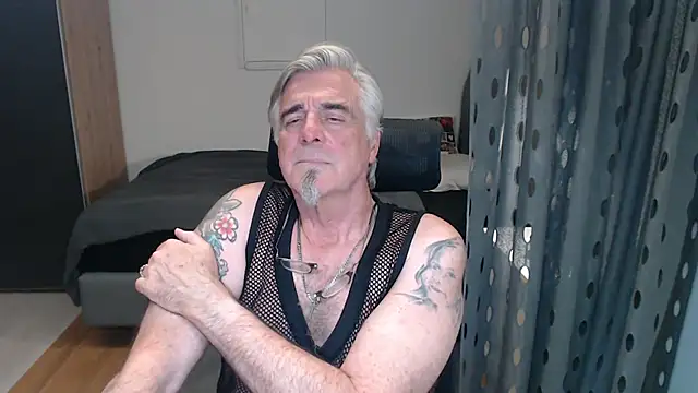 Snapshot of Buidapest chatting on July 2026 03:00:02 AM Buidapest online show from July 2026 03:00:02 AM