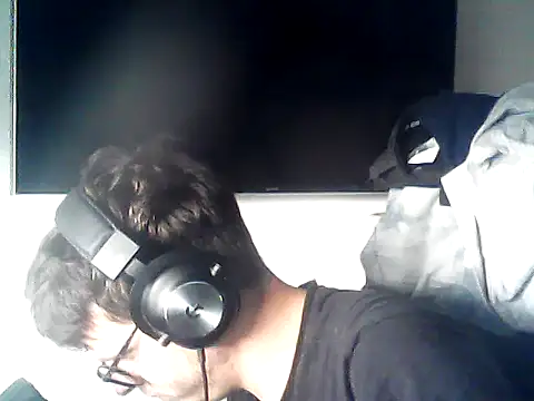 Snapshot of DesertedMonoxide chatting on May 2026 04:03:01 PM DesertedMonoxide online show from May 2026 04:03:01 PM